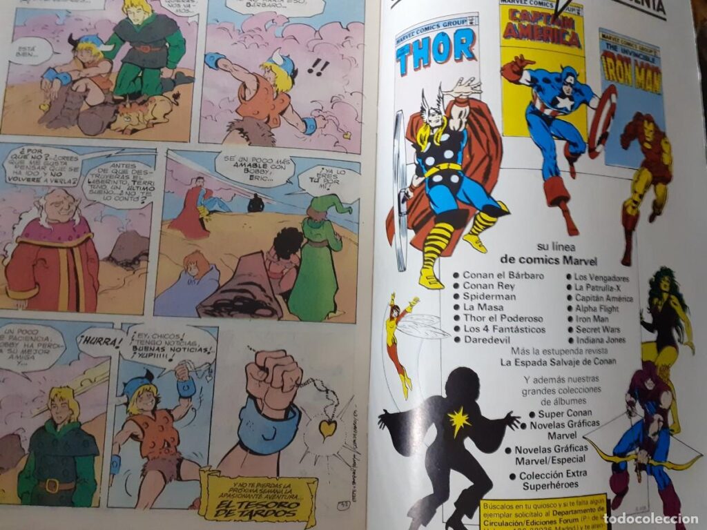 Imagen de un número del D&D de Pascual Ferry, a la derecha anuncios de Forum de los personajes de Marvel