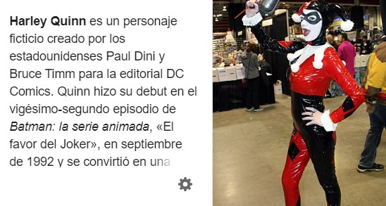 Imagen de la wikipedia en español en la que vemos que la ilustración elegida para Harley es la foto de una cosplayer que va con el traje antiguo.