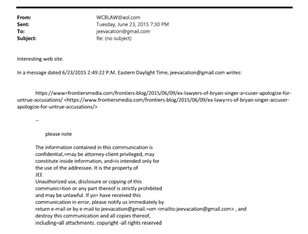 Pantallazo de un documento, un correo de WCBLAW a Jeffrey Epstein en el que se dice:

Interesting web site.

En respuesta a un correo de Epstein con un enlace a una historia de Frontiers Media en la que podemos ver que es un artículo del 9 de junio de 2015 en el que leemos: Ex-lawyers of Bryan Singer accuser apologize for untrue accusations.